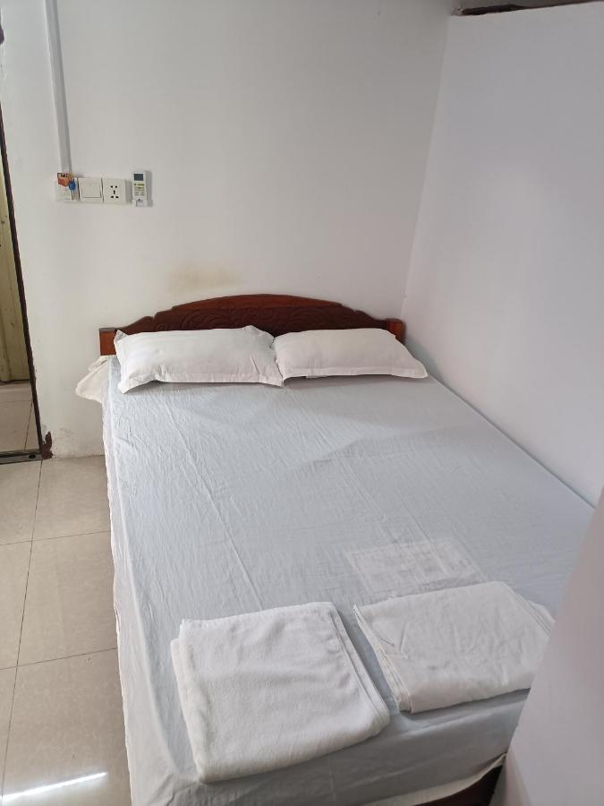 Good Luck Hostel Phnom Penh Exteriör bild